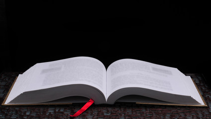 三峡指的是哪三峡？